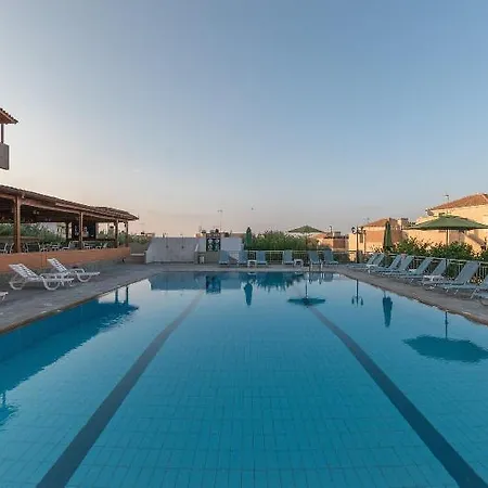 Mitos Village Otel 4*