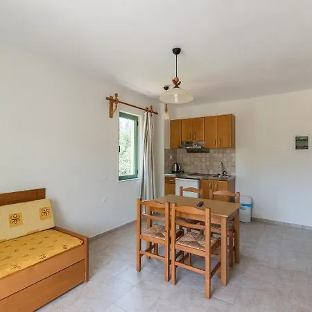 Otel Mitos Village 4*